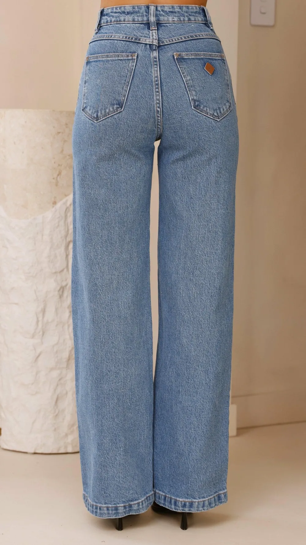 Abrand The Denim Edit|Jeans^94 High & Wide Jeans - Debbie