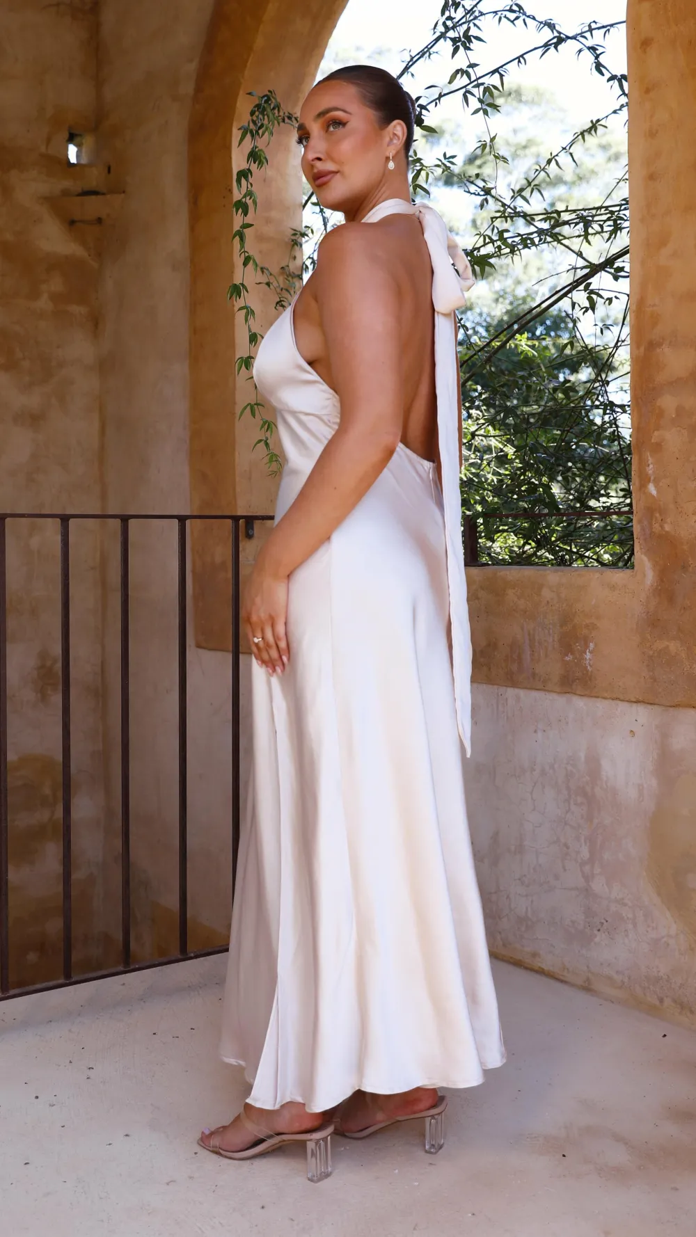 LILYWHYT Mon Cheri|Dresses^Amalia Maxi Dress - Champagne