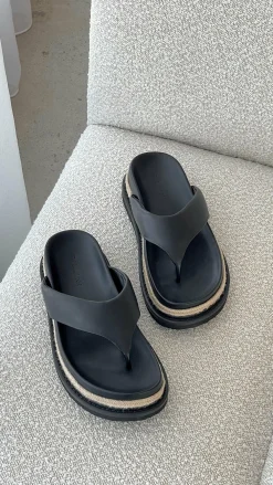 Billini Billini^Amaya Slide - Black