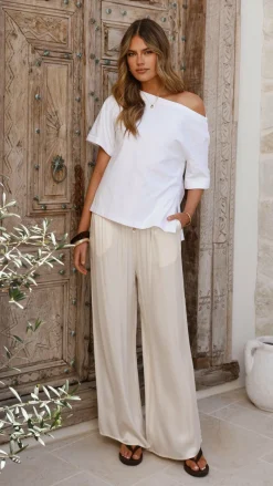 Fashion Allied Tops^Aziel Off Shoulder Tee - White