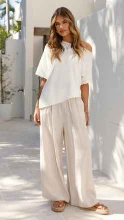 Fashion Allied Tops^Blair Off Shoulder Tee - White