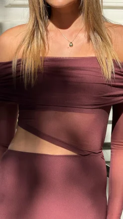 Sweet Acacia Dresses|Maxi^Blaire Off The Shoulder Maxi Dress - Chocolate