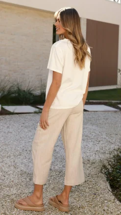 Burans Bottoms^Cammie Capri Pants - Oat