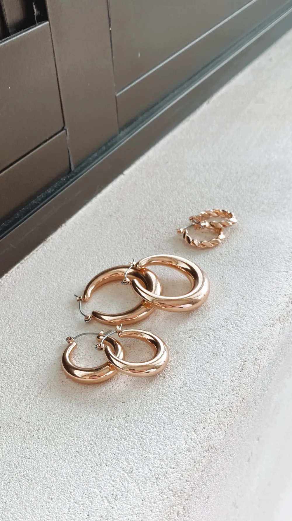 Angel Whisper Earrings|Bump Friendly^Classic Hoop Set - Gold