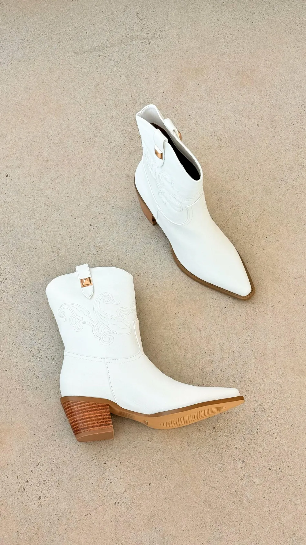 Billini Billini|Shoes^Darla Boots - White
