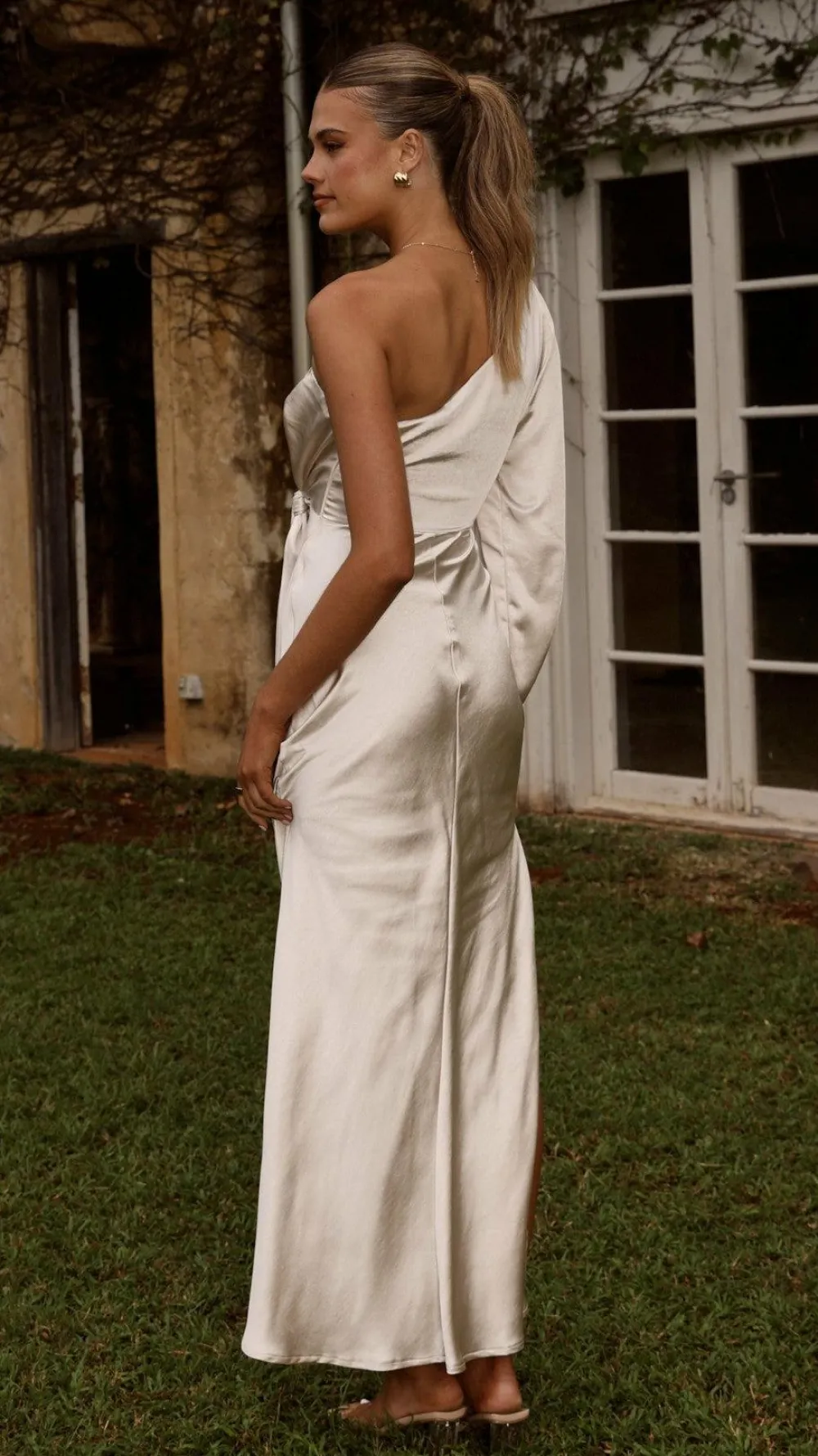 LILYWHYT Mon Cheri|Dresses^Eden One Shoulder Tie Front Maxi Dress - Champagne