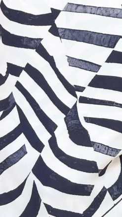 Desire Sets|Tops^Eisley Scarf Top - Black / Beige Geo Print