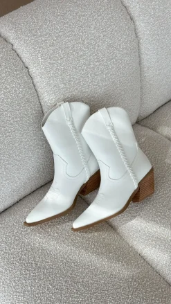 Billini Billini^Ellenora Boots - Bone