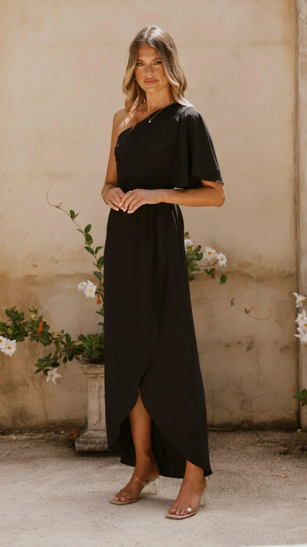LILYWHYT Mi Amore|Dresses^Emma One Sleeve Maxi Dress - Black