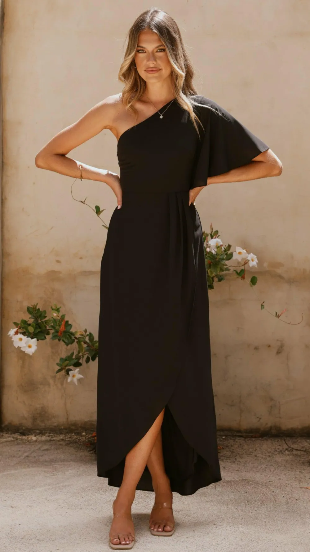 LILYWHYT Mi Amore|Dresses^Emma One Sleeve Maxi Dress - Black
