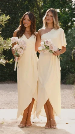 LILYWHYT Mi Amore|Dresses^Emma One Sleeve Maxi Dress - Yellow