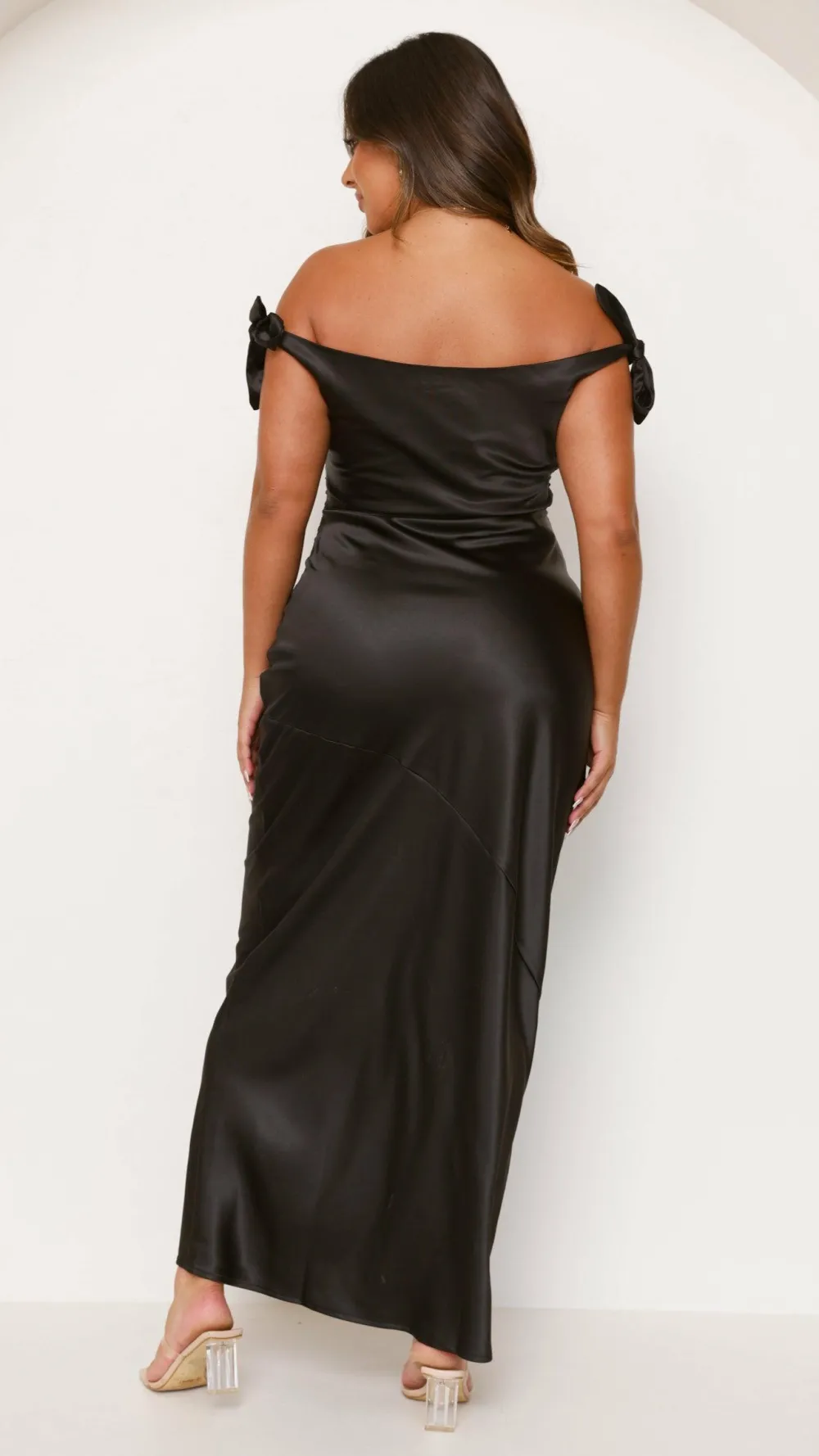 IDS Dresses|Bridesmaid^Frida Maxi Dress - Black