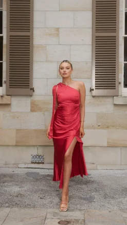LILYWHYT Dresses|Maxi^Halle One Shoulder Maxi Dress - Red