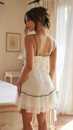 LILYWHYT Sale Dresses^Halo Mini Dress - White / Black