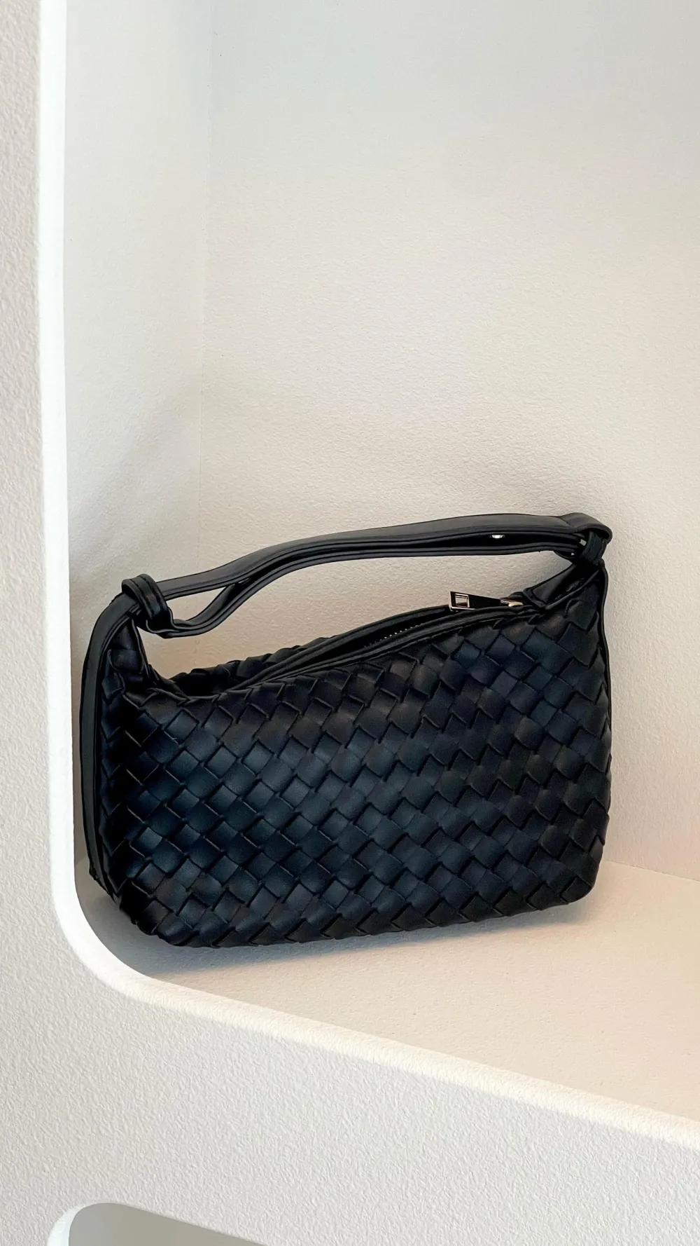 Billini Bags|Billini^Isabelle Handle Bag - Black