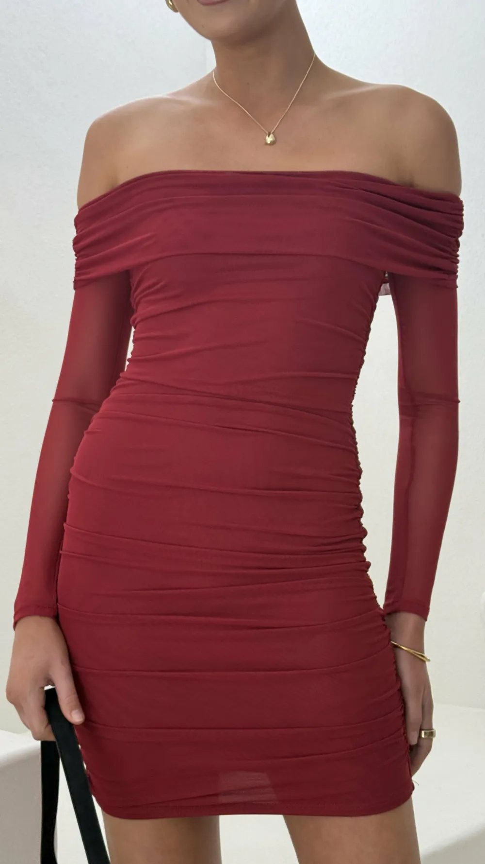 Sweet Acacia Dresses|Mini^Isadora Off Shoulder Mini Dress - Wine
