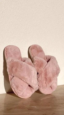 Angel Whisper Shoes|Slippers^Jessica Fluffy Slippers - Light Pink