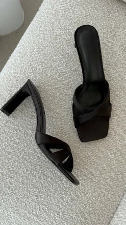 Billini Billini^Kelsie Heels - Black Satin