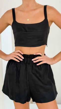 Fashion Allied Bottoms^Leila Shorts - Black