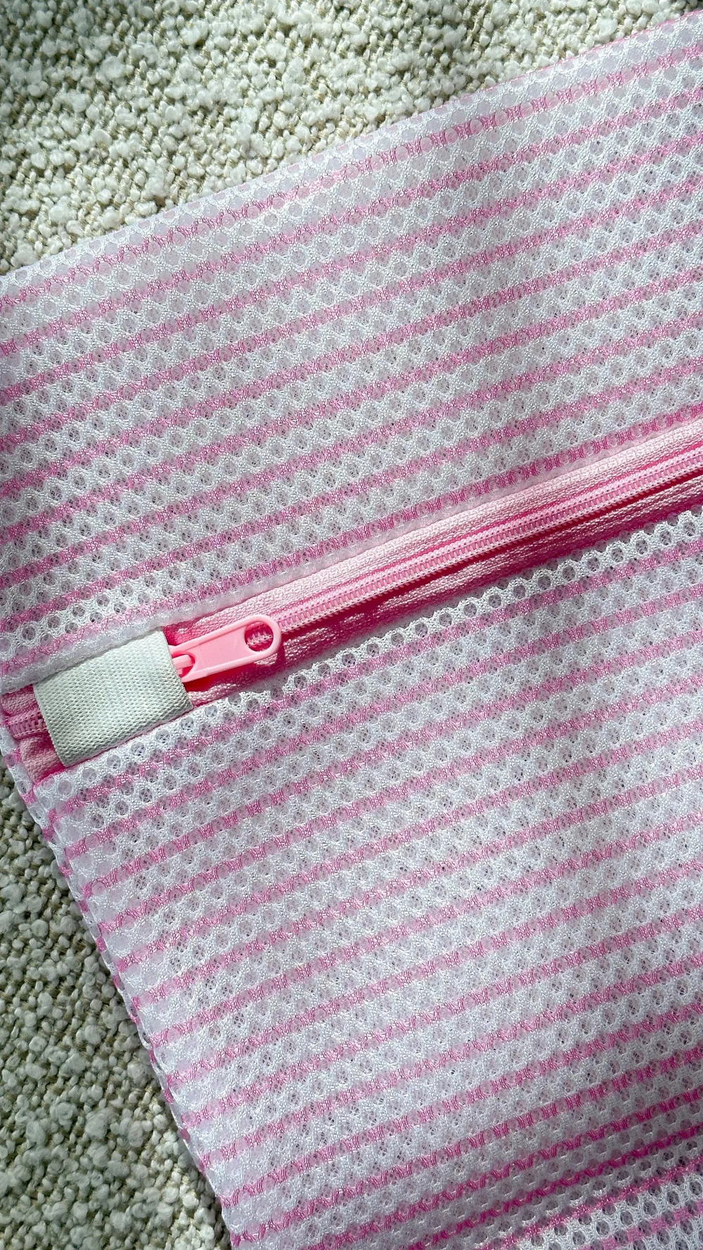 Secret Weapons Beauty|Booby Tape And Bra Accessories^Lingerie Wash Bag - Pink/White