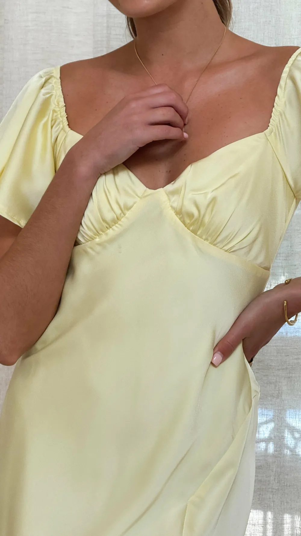 LILYWHYT Dresses|Bridesmaid^Louisa Midi Dress - Yellow