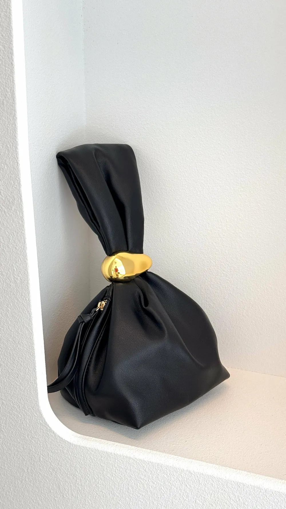 Billini Bags|Billini^Lucia Handle Bag - Black