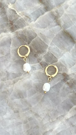 Angel Whisper Earrings|Mi Amore^Marley Sleepers - Gold/Pearl