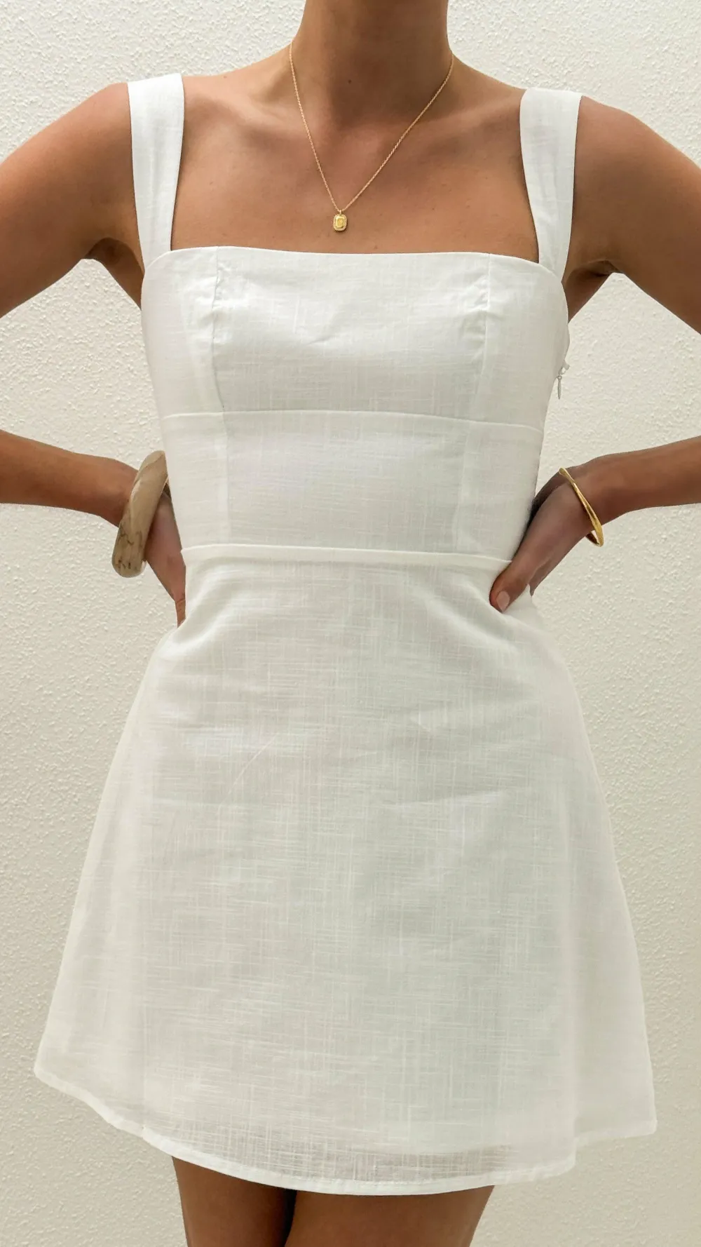 Luvalot Dresses|Mini^Nadalia Mini Dress - White
