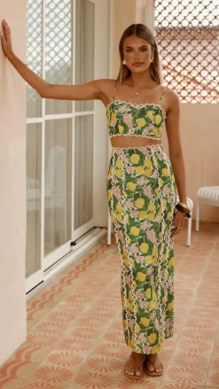 LILYWHYT Tops^Nova Crop Top - Lemon Print