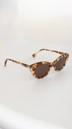 Ochre Lane Sunglasses^Isla Sunglasses - Golden Tort