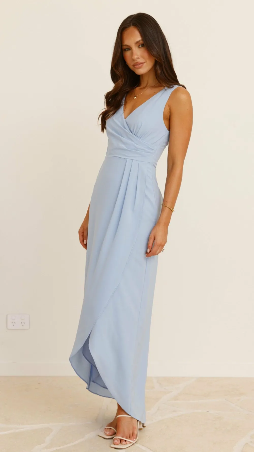LILYWHYT Mi Amore|Dresses^Pamela V Neck Maxi Dress - Blue