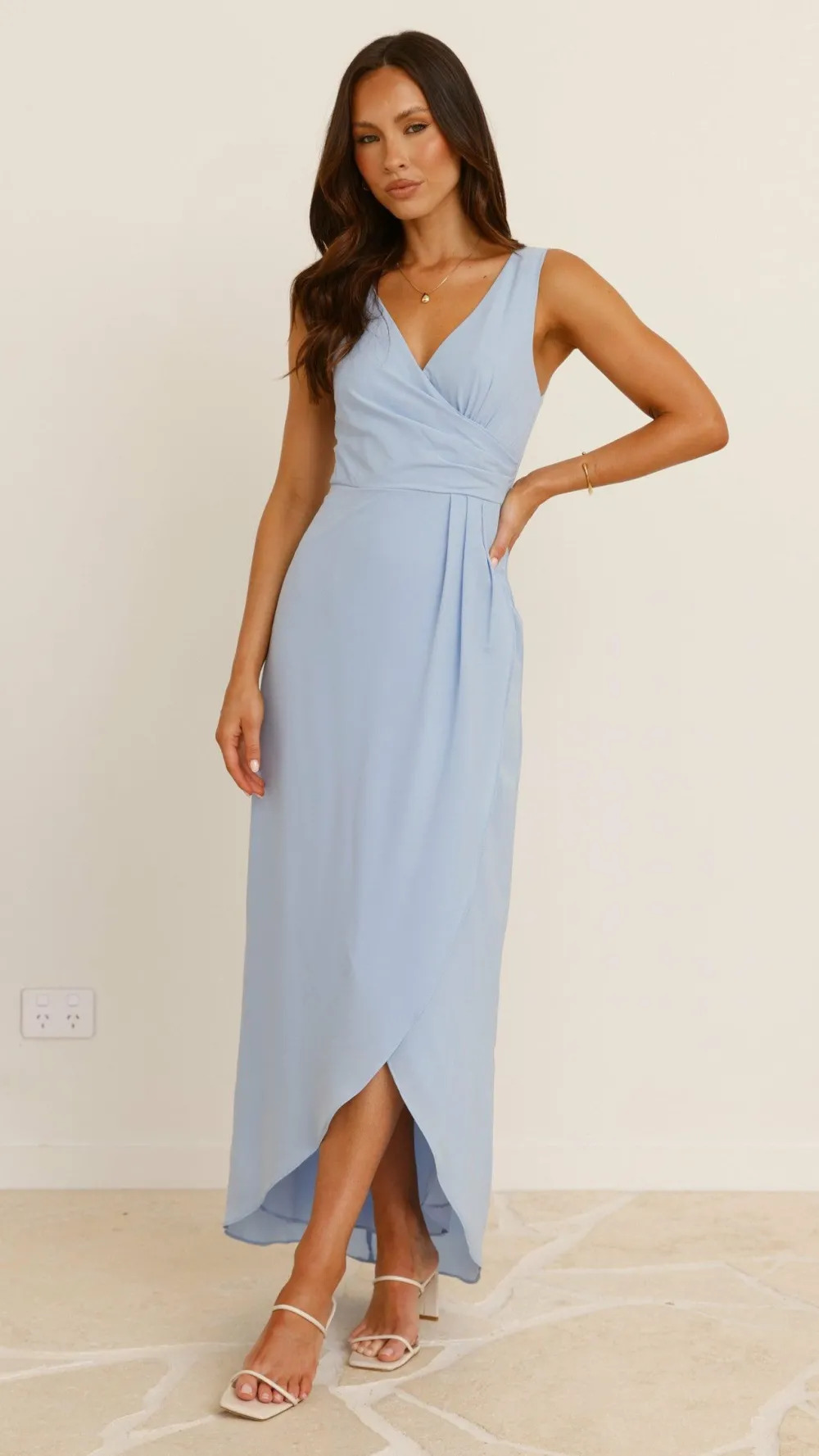 LILYWHYT Mi Amore|Dresses^Pamela V Neck Maxi Dress - Blue
