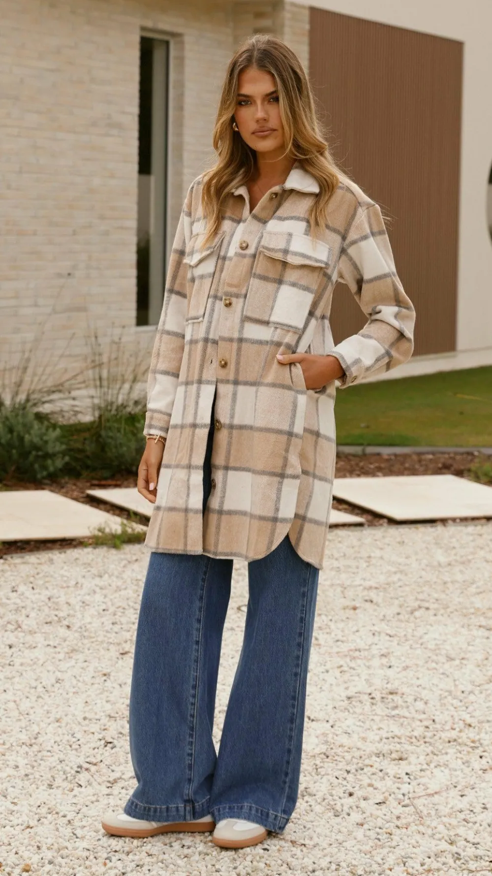 Iris Maxi Jackets|Outerwear^Saskia Jacket - Beige/Cream Check