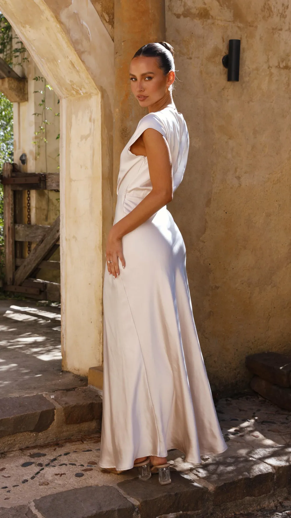 LILYWHYT Mon Cheri|Dresses^Selma Maxi Dress - Champagne
