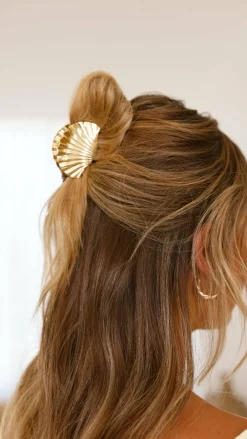 Your Accessory Shop Hair Accessories^Shell Claw Clip - Gold