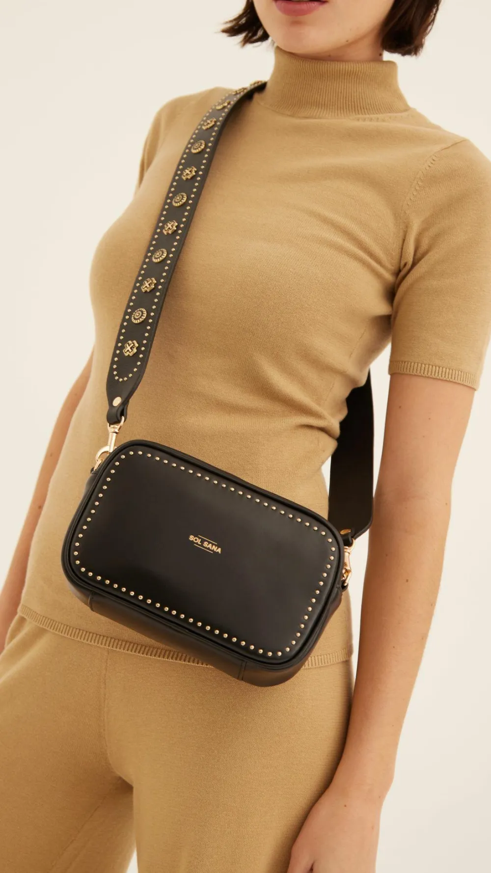 Sol Sana / Kinzu Brands Pty Ltd Bags|Sol Sana^Sol Sana Camera Bag - Black/Gold