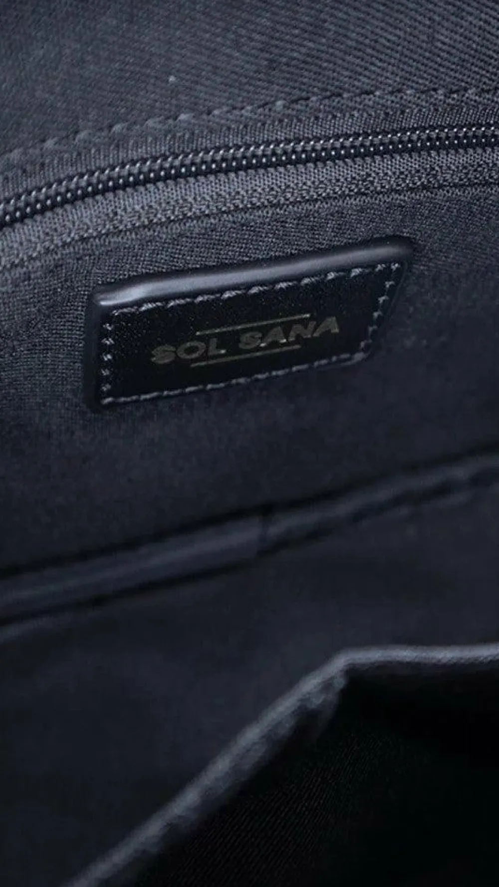 Sol Sana / Kinzu Brands Pty Ltd Bags|Sol Sana^Sol Sana Camera Bag - Black/Silver