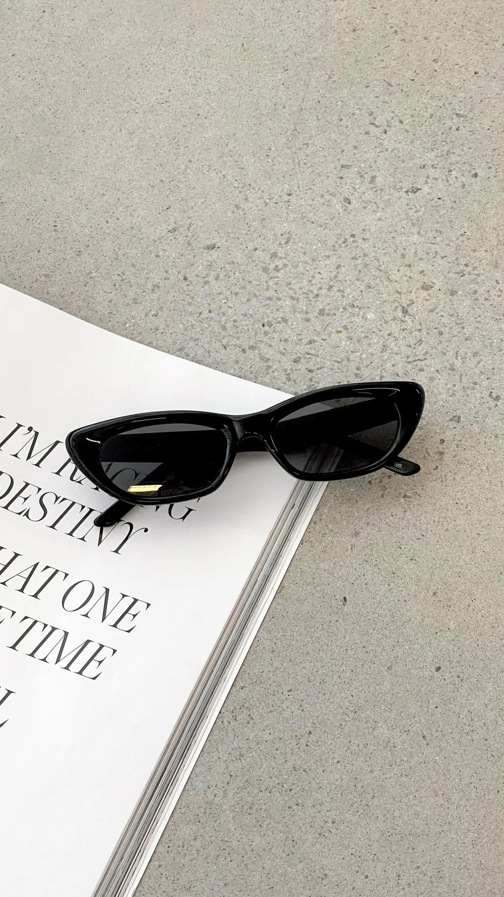 Banbe Sunglasses|The Denim Edit^The Caroline Sunglasses - Black