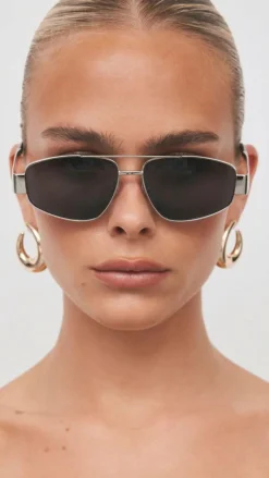 Banbe Sunglasses^The Earle Sunglasses - Silver / Smoke