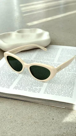 Banbe Sunglasses^The Sweeney Sunglasses - Ivory / Green
