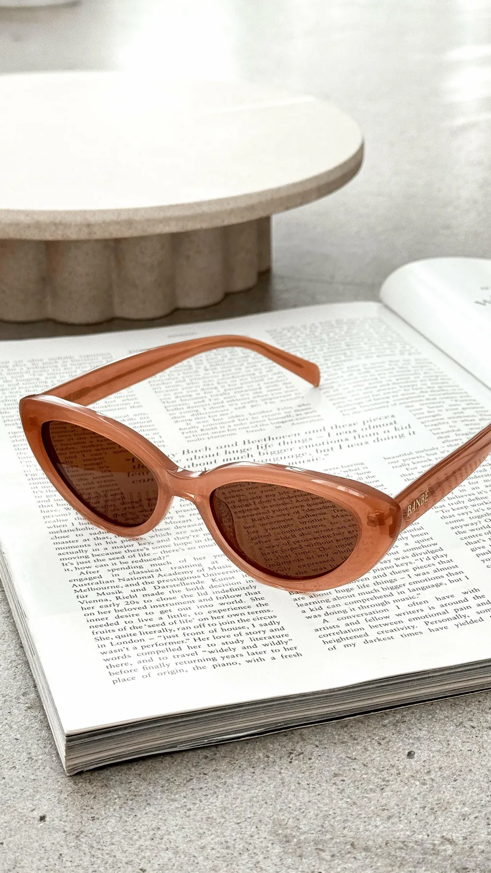 Banbe Sunglasses^The Sweeney Sunglasses - Nude / Chocolate