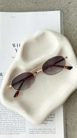 Banbe Sunglasses^The Winnie Sunglasses - Gold / Smoke Fade