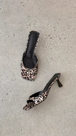 Billini Billini^Tilden Heel - Leopard Satin