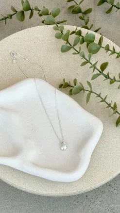 Angel Whisper Necklaces|L'Amour^Varenna Necklace - Silver