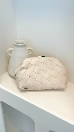Angel Whisper Bags^Vasanti Woven Clutch - Beige