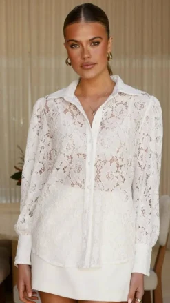Fashion Allied Tops^Vivian Lace Top - White