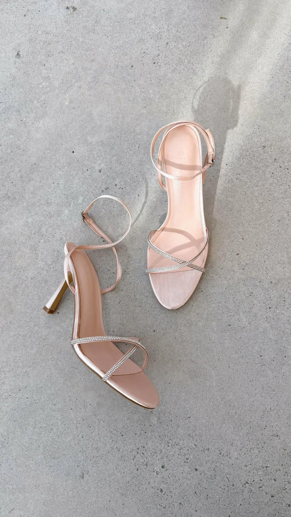 Billini Billini^Vixin Heels - Champagne Satin Diamante