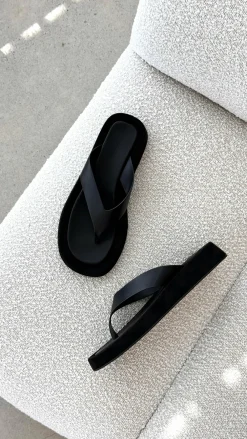 Billini Billini|Sandals & Slides^Yamira Thong - Black