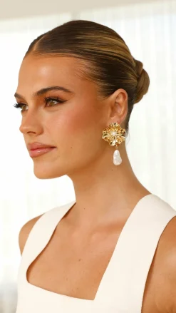 Your Accessory Shop Earrings^Yasma Earrings - Gold / Pearl