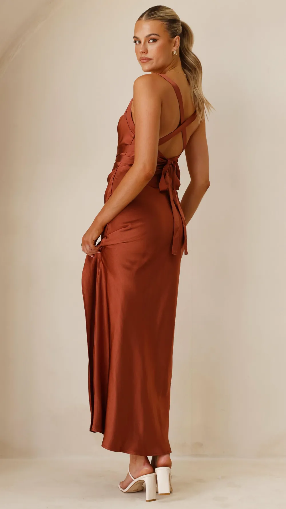 LILYWHYT Mon Cheri|Dresses^Zendaya Maxi Dress - Rust